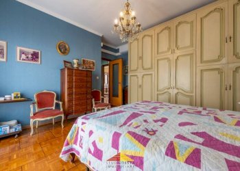 Camera da letto - Four-room apartment via Giovanni Battista Bodoni, 34/C, Saluzzo - photo 16