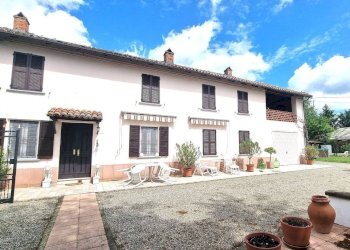 Facciata - Rustico Incisa Scapaccino - foto 2