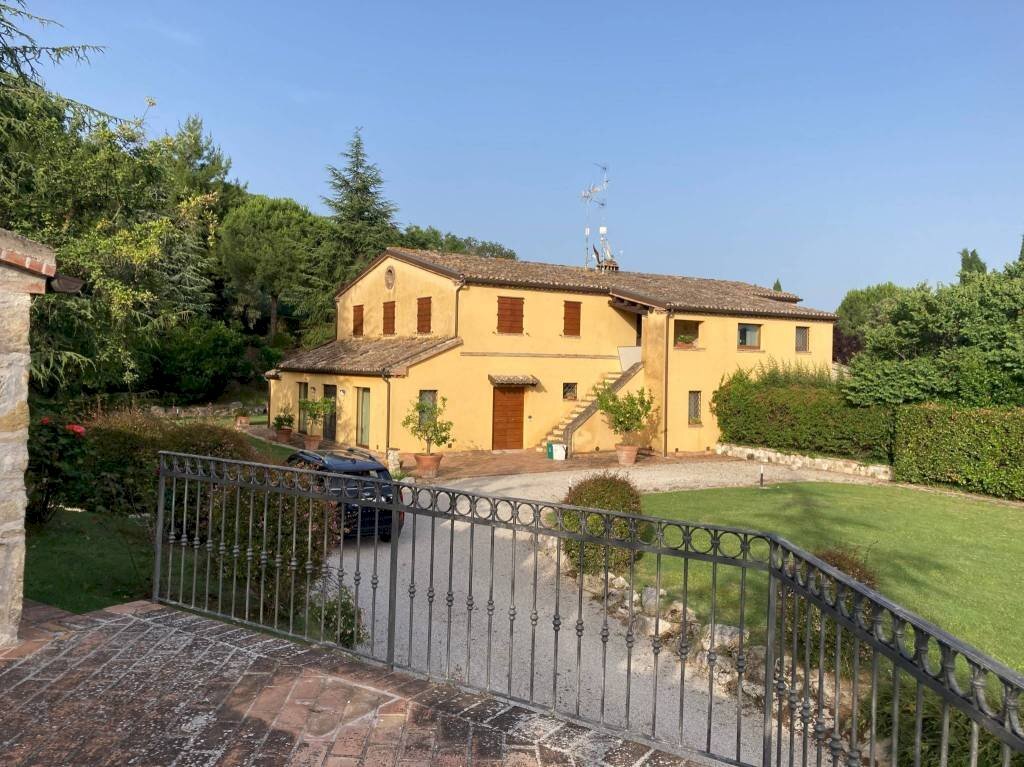 Facciata - Rustico via San Germano, 10, Camerano - foto 1