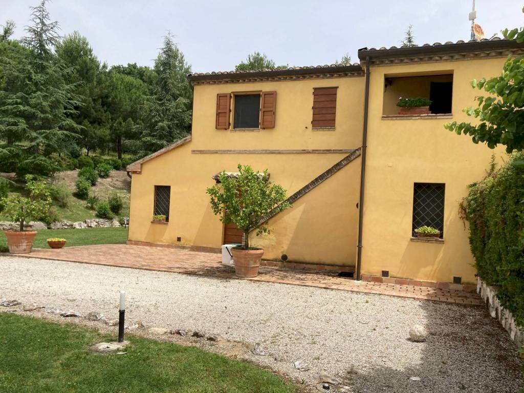 Facciata - Rustico via San Germano, 10, Camerano - foto 3