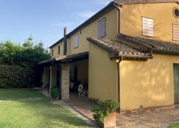 Facciata - Rustico via San Germano, 10, Camerano - foto 9