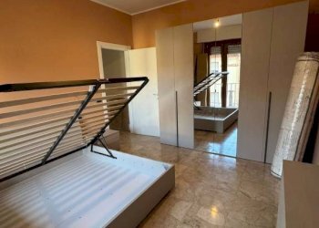 Camera da letto - Appartamento via Guglielmo Oberdan, 41, Alessandria - foto 4