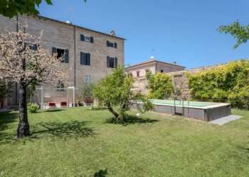 Piscina - Stabile - Palazzo via Castruccio Castracane, Fano - foto 6