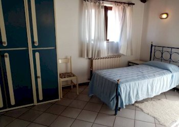 Camera da letto - Villa via Cadore, Mornago - foto 13
