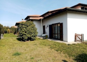 Giardino - Villa via Cadore, Mornago - foto 1