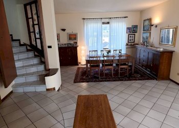 Salone - Villa via Cadore, Mornago - foto 9
