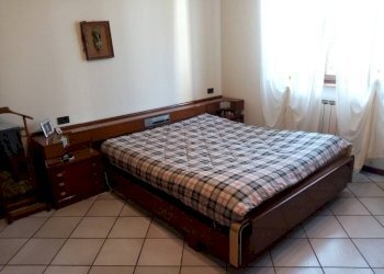 Camera da letto - Villa via Cadore, Mornago - foto 12