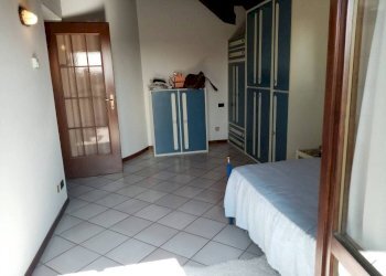 Camera da letto - Villa via Cadore, Mornago - foto 16