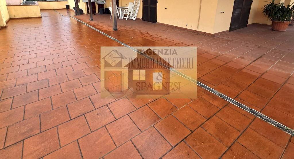 Terrazzo - Quadrilocale via Ciro Menotti, Poggio a Caiano - foto 3