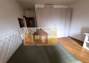 Camera da letto - Quadrilocale via Ciro Menotti, Poggio a Caiano - foto 5