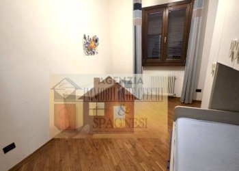 Camera da letto - Four-room apartment via Ciro Menotti, Poggio a Caiano - photo 18
