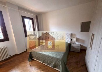 Camera da letto - Quadrilocale via Ciro Menotti, Poggio a Caiano - foto 24