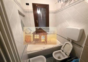 Bagno - Four-room apartment via Ciro Menotti, Poggio a Caiano - photo 31