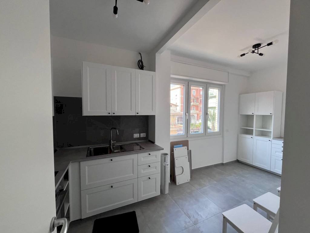 Cucina - Quadrilocale via dei Mandorli, 14, Roma (zona Alessandrino) - foto 2