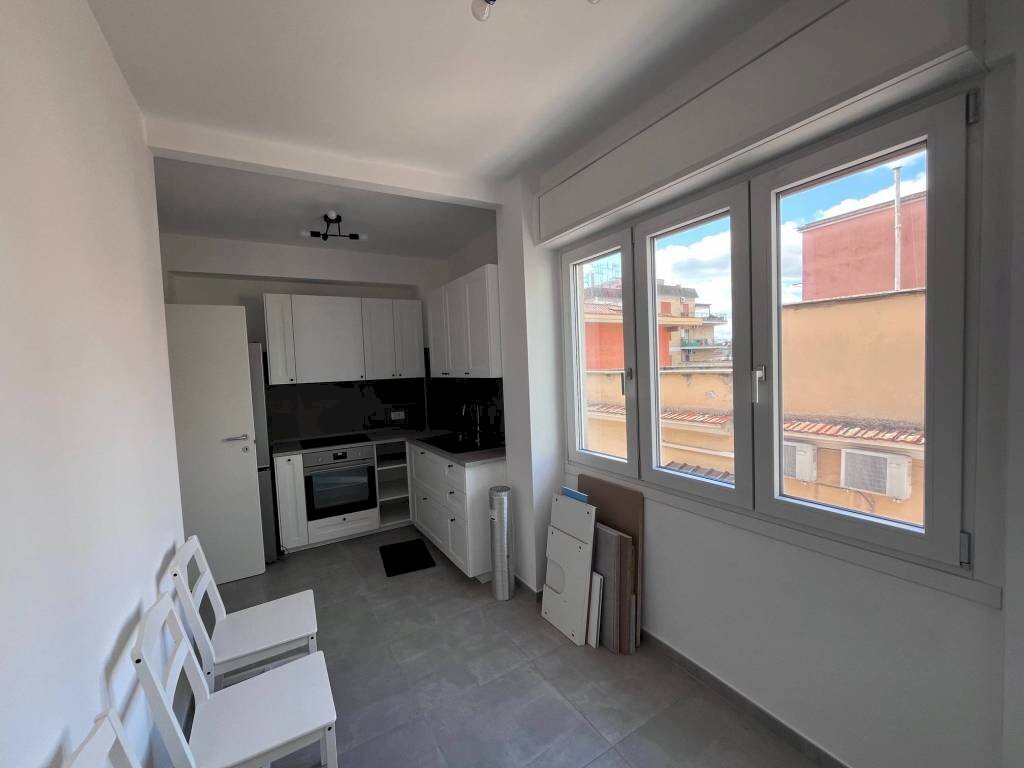 Cucina - Quadrilocale via dei Mandorli, 14, Roma (zona Alessandrino) - foto 3