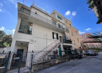 Facciata - Quadrilocale via dei Mandorli, 14, Roma (zona Alessandrino) - foto 25