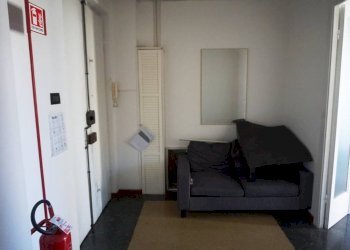 Ingresso - Trilocale via Antonio Cantore, 7, Genova (zona Sampierdarena) - foto 2