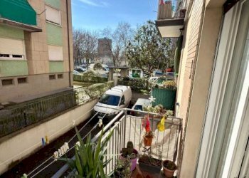 Balcone - Quadrilocale Bologna (zona San Donato) - foto 11