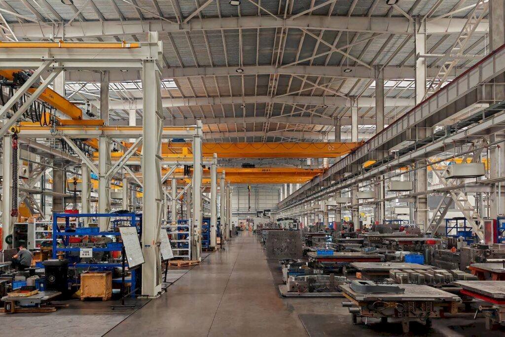 Magazzino - Bodywork - Workshop - Electrician Torino - photo 3