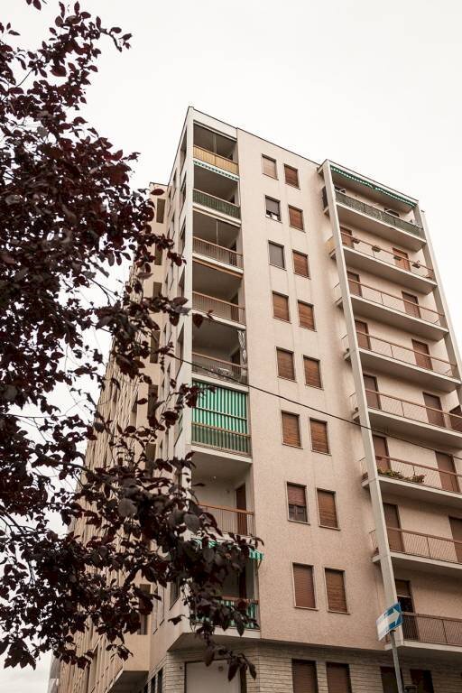 Facciata - Three-room apartment via Asuncion, 1, Torino (neighborhood Lingotto) - photo 2