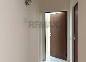 Hall / corridoio - Trilocale Viale Gramici
 
24, Napoli - foto 7