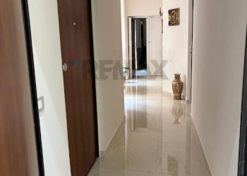 Hall / corridoio - Trilocale Viale Gramici
 
24, Napoli - foto 8