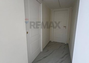 Hall / corridoio - Trilocale Viale Gramici
 
24, Napoli - foto 25