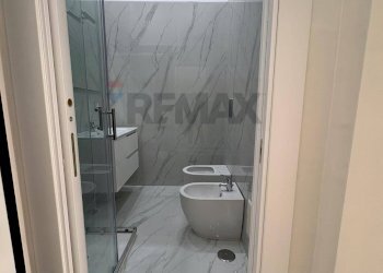 Bagno - Trilocale Viale Gramici
 
24, Napoli - foto 29