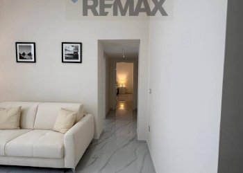 Soggiorno - Three-room apartment Viale Gramici
 
24, Napoli - photo 18