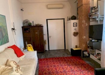 Salone - Bilocale via San Felice, Bologna (zona Centro Storico) - foto 3