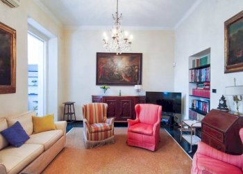 Salone - Appartamento piazza del Portello, Genova - foto 3