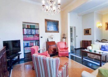 Salone - Appartamento piazza del Portello, Genova - foto 21