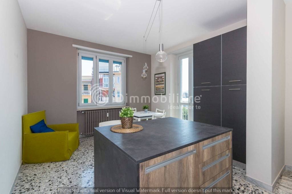 Cucina - Trilocale via Rivarolo, 10, Torino (zona Aurora) - foto 2