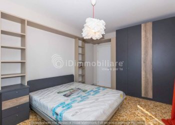 Camera da letto - Trilocale via Rivarolo, 10, Torino (zona Aurora) - foto 12