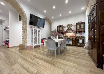 Foto 3 - Quadrilocale Corso Giuseppe Mazzini
 
235, Catanzaro - foto 3