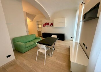 Soggiorno - Bilocale via Conte Augusto Avogadro, 9, Vigliano Biellese - foto 9