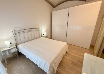 Camera da letto - Bilocale via Conte Augusto Avogadro, 9, Vigliano Biellese - foto 16