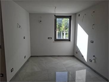 Foto 3 - Trilocale Via Domenico Rossetti
 
84, Trieste - foto 3