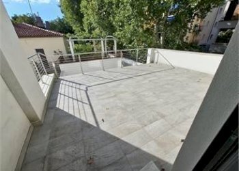 Foto 1 - Trilocale Via Domenico Rossetti
 
84, Trieste - foto 1