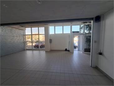 Foto 1 - Commercial Premises Via Boito, Monfalcone - photo 1