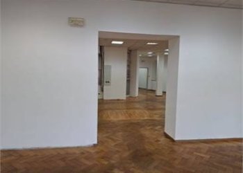 Foto 9 - Locale Commerciale Via Carducci, Trieste - foto 9