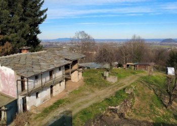 Facciata - Rustic via Bergera, 38, Bagnolo Piemonte - photo 3