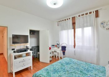 Camera da letto - Trilocale via leonardo da vinci 40, Cantù - foto 18