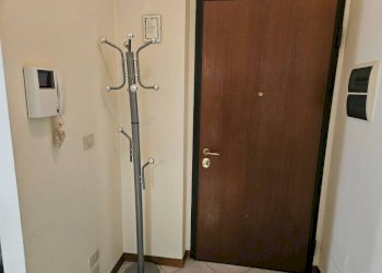 Ingresso - Trilocale via Luigi Cipriani, Rieti - foto 4