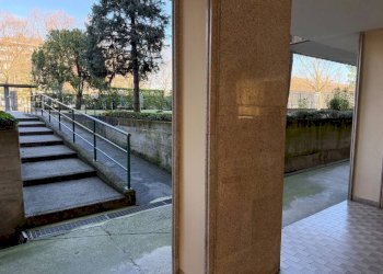 Interno palazzo - Three-room apartment corso Gaetano Salvemini, 51, Torino (neighborhood Mirafiori Nord) - photo 11