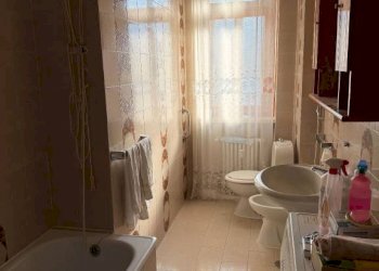 Bagno - Trilocale corso Gaetano Salvemini, 51, Torino (zona Mirafiori Nord) - foto 17