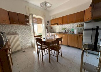 Cucina - Trilocale piazza Don Luigi Sturzo, Aprilia - foto 9