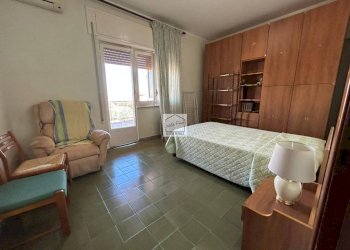 Camera da letto - Trilocale piazza Don Luigi Sturzo, Aprilia - foto 13