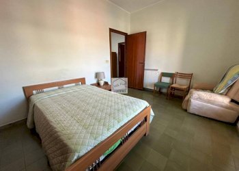 Camera da letto - Trilocale piazza Don Luigi Sturzo, Aprilia - foto 14