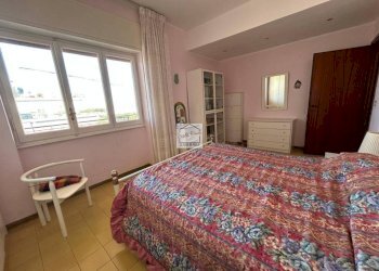 Camera da letto - Trilocale piazza Don Luigi Sturzo, Aprilia - foto 16